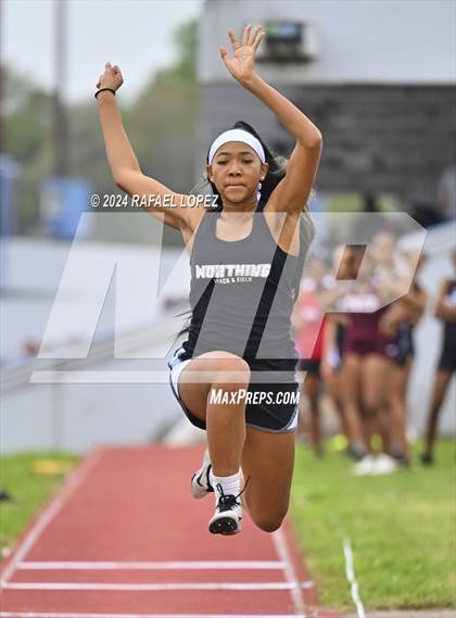 Thumbnail 3 in Houston Relays photogallery.