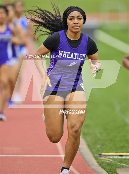 Thumbnail 1 in Houston Relays photogallery.
