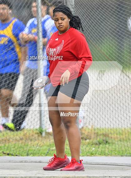 Thumbnail 1 in Houston Relays photogallery.