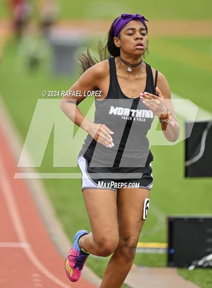 Thumbnail 1 in Houston Relays photogallery.