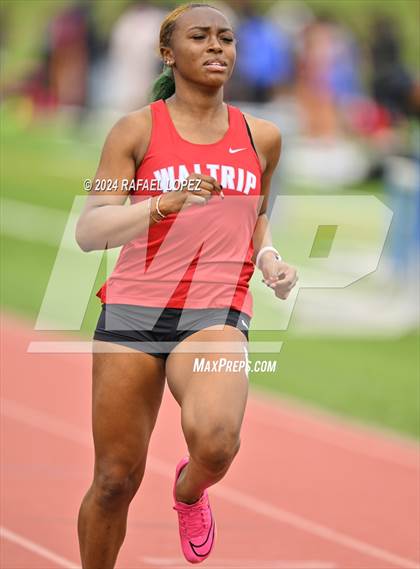 Thumbnail 2 in Houston Relays photogallery.