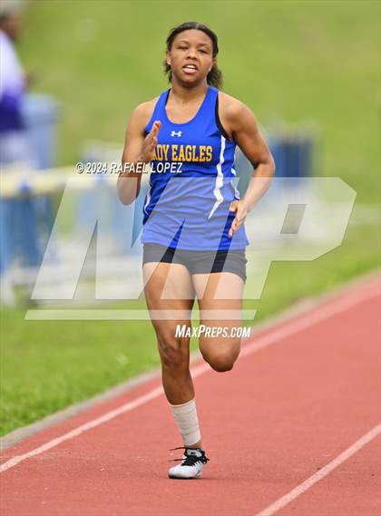 Thumbnail 3 in Houston Relays photogallery.