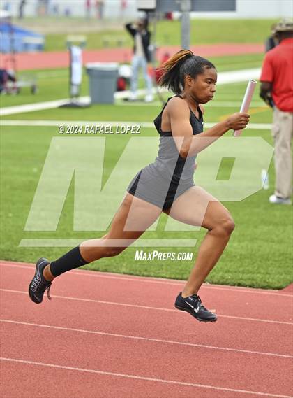 Thumbnail 2 in Houston Relays photogallery.