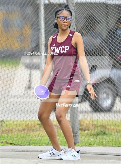 Thumbnail 1 in Houston Relays photogallery.