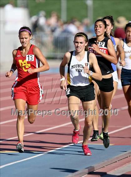 Thumbnail 2 in CIF State Championships (Prelims 1600m Run) photogallery.