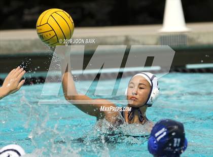 Thumbnail 2 in Leland vs Los Altos (St. Francis Autumn Invitational) photogallery.