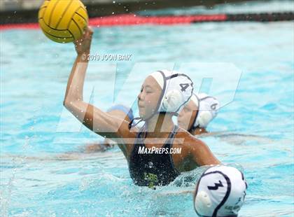 Thumbnail 2 in Leland vs Los Altos (St. Francis Autumn Invitational) photogallery.