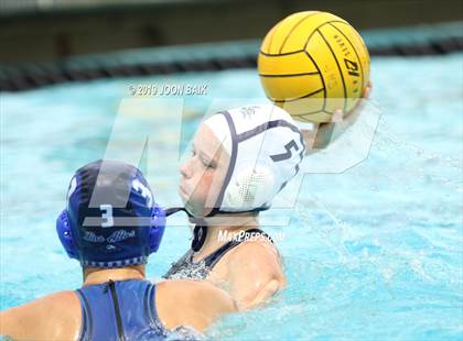 Thumbnail 1 in Leland vs Los Altos (St. Francis Autumn Invitational) photogallery.