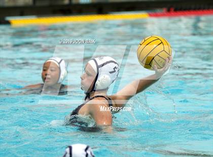 Thumbnail 2 in Leland vs Los Altos (St. Francis Autumn Invitational) photogallery.