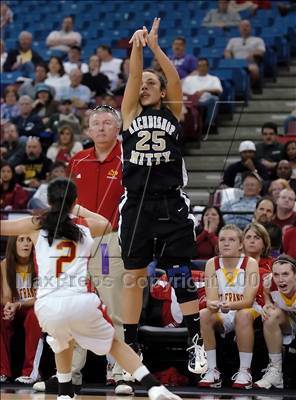 Thumbnail 2 in Archbishop Mitty vs. St. Francis (CIF NorCal D2 Final) photogallery.