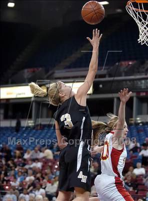 Thumbnail 2 in Archbishop Mitty vs. St. Francis (CIF NorCal D2 Final) photogallery.
