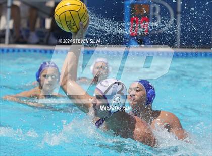 Thumbnail 2 in Carlsbad vs. Eastlake (18th Annual Draz Memorial Classic) photogallery.