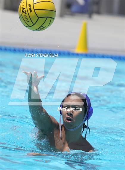 Thumbnail 1 in Carlsbad vs. Eastlake (18th Annual Draz Memorial Classic) photogallery.