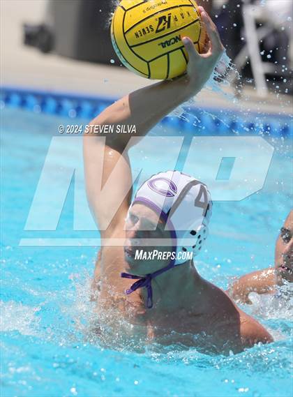 Thumbnail 2 in Carlsbad vs. Eastlake (18th Annual Draz Memorial Classic) photogallery.