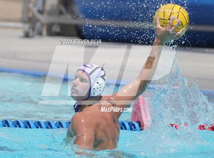 Thumbnail 2 in Carlsbad vs. Eastlake (18th Annual Draz Memorial Classic) photogallery.