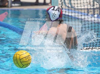 Thumbnail 3 in Carlsbad vs. Eastlake (18th Annual Draz Memorial Classic) photogallery.