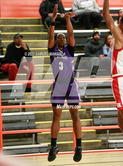 Thumbnail 2 in Redondo Union vs St. Anthony (Beverly Hills Tournament Semi-Final) photogallery.