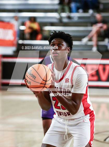 Thumbnail 2 in Redondo Union vs St. Anthony (Beverly Hills Tournament Semi-Final) photogallery.