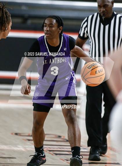 Thumbnail 1 in Redondo Union vs St. Anthony (Beverly Hills Tournament Semi-Final) photogallery.