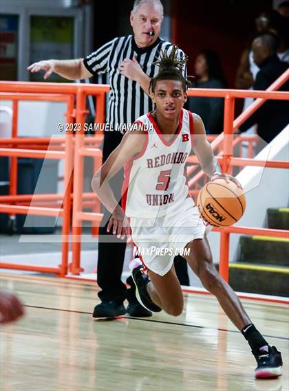 Thumbnail 1 in Redondo Union vs St. Anthony (Beverly Hills Tournament Semi-Final) photogallery.