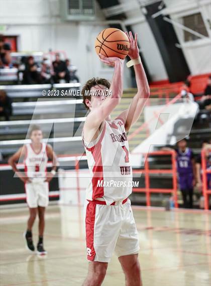 Thumbnail 3 in Redondo Union vs St. Anthony (Beverly Hills Tournament Semi-Final) photogallery.