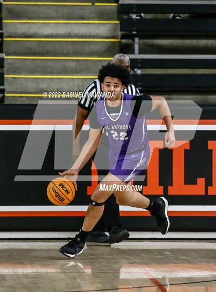 Thumbnail 2 in Redondo Union vs St. Anthony (Beverly Hills Tournament Semi-Final) photogallery.
