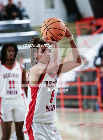 Thumbnail 3 in Redondo Union vs St. Anthony (Beverly Hills Tournament Semi-Final) photogallery.