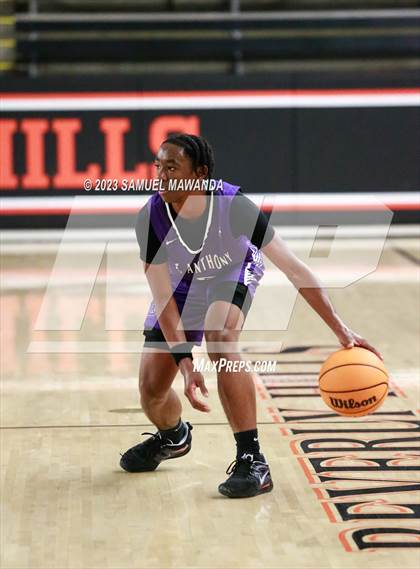 Thumbnail 1 in Redondo Union vs St. Anthony (Beverly Hills Tournament Semi-Final) photogallery.