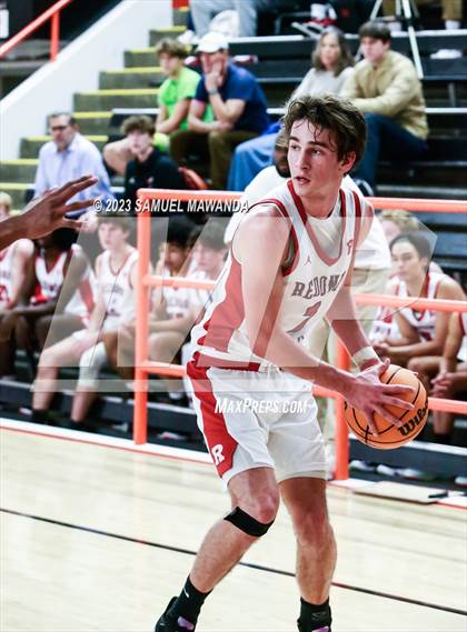 Thumbnail 3 in Redondo Union vs St. Anthony (Beverly Hills Tournament Semi-Final) photogallery.