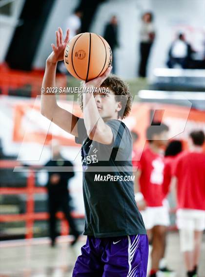 Thumbnail 2 in Redondo Union vs St. Anthony (Beverly Hills Tournament Semi-Final) photogallery.