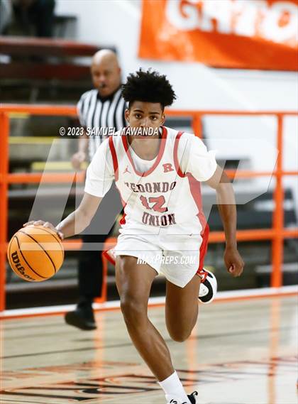 Thumbnail 3 in Redondo Union vs St. Anthony (Beverly Hills Tournament Semi-Final) photogallery.