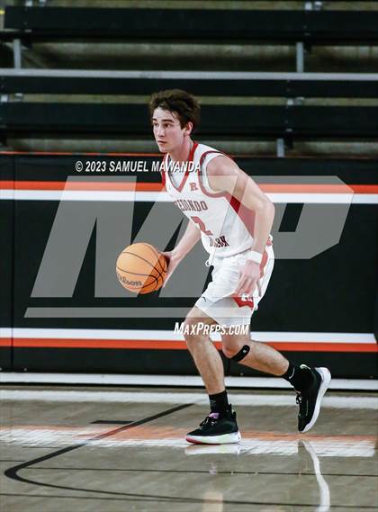 Thumbnail 3 in Redondo Union vs St. Anthony (Beverly Hills Tournament Semi-Final) photogallery.