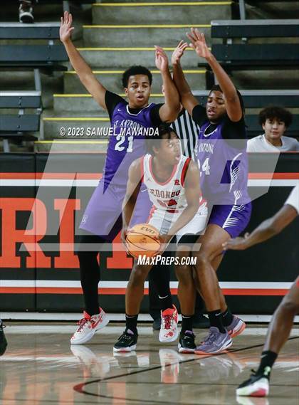 Thumbnail 1 in Redondo Union vs St. Anthony (Beverly Hills Tournament Semi-Final) photogallery.