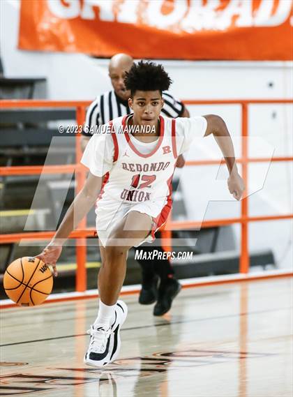 Thumbnail 1 in Redondo Union vs St. Anthony (Beverly Hills Tournament Semi-Final) photogallery.