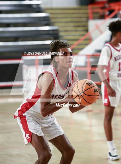 Thumbnail 1 in Redondo Union vs St. Anthony (Beverly Hills Tournament Semi-Final) photogallery.