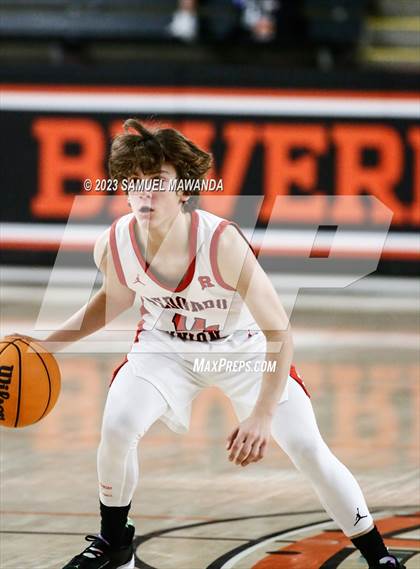 Thumbnail 2 in Redondo Union vs St. Anthony (Beverly Hills Tournament Semi-Final) photogallery.