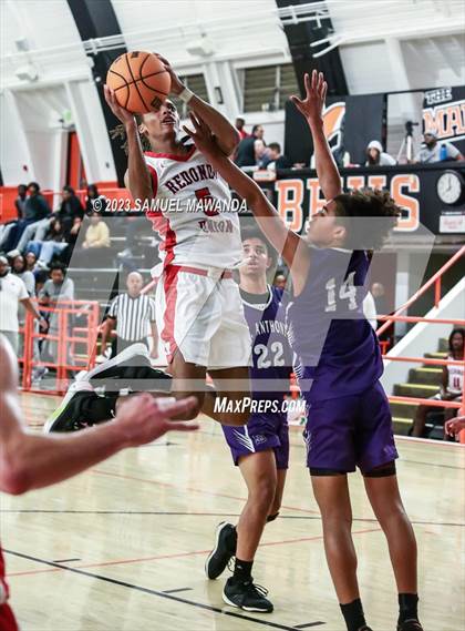 Thumbnail 3 in Redondo Union vs St. Anthony (Beverly Hills Tournament Semi-Final) photogallery.