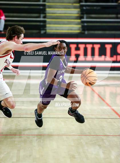 Thumbnail 1 in Redondo Union vs St. Anthony (Beverly Hills Tournament Semi-Final) photogallery.