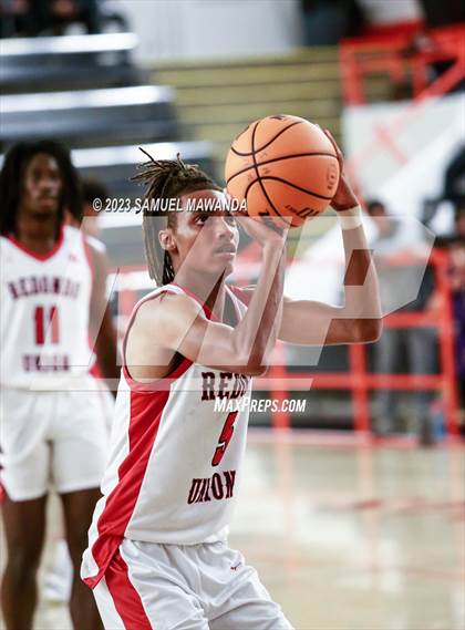 Thumbnail 2 in Redondo Union vs St. Anthony (Beverly Hills Tournament Semi-Final) photogallery.