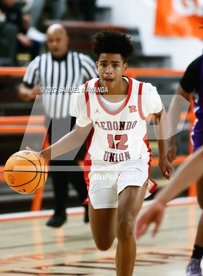 Thumbnail 1 in Redondo Union vs St. Anthony (Beverly Hills Tournament Semi-Final) photogallery.