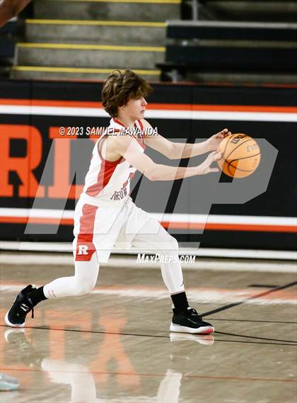 Thumbnail 1 in Redondo Union vs St. Anthony (Beverly Hills Tournament Semi-Final) photogallery.