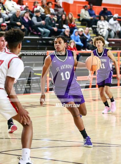 Thumbnail 1 in Redondo Union vs St. Anthony (Beverly Hills Tournament Semi-Final) photogallery.