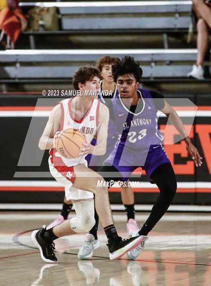 Thumbnail 2 in Redondo Union vs St. Anthony (Beverly Hills Tournament Semi-Final) photogallery.