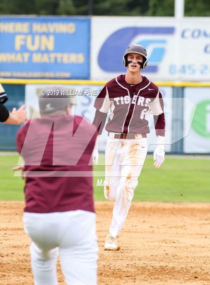 Thumbnail 2 in Corning-Painted Post vs. Kingston (NYSPHSAA Class AA Regional Semifinal) photogallery.