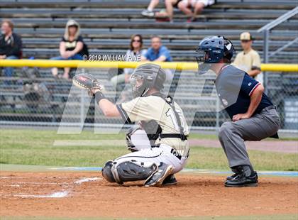 Thumbnail 3 in Corning-Painted Post vs. Kingston (NYSPHSAA Class AA Regional Semifinal) photogallery.