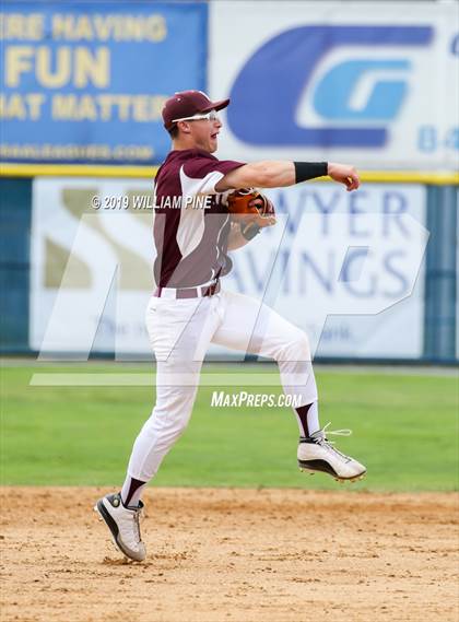 Thumbnail 3 in Corning-Painted Post vs. Kingston (NYSPHSAA Class AA Regional Semifinal) photogallery.