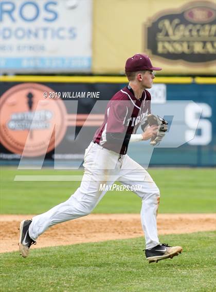 Thumbnail 3 in Corning-Painted Post vs. Kingston (NYSPHSAA Class AA Regional Semifinal) photogallery.