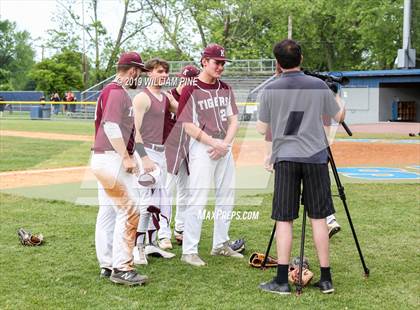 Thumbnail 3 in Corning-Painted Post vs. Kingston (NYSPHSAA Class AA Regional Semifinal) photogallery.