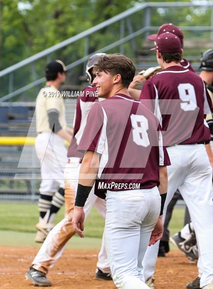 Thumbnail 2 in Corning-Painted Post vs. Kingston (NYSPHSAA Class AA Regional Semifinal) photogallery.