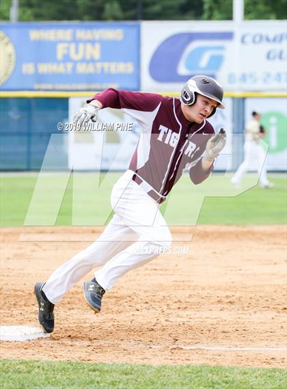 Thumbnail 3 in Corning-Painted Post vs. Kingston (NYSPHSAA Class AA Regional Semifinal) photogallery.